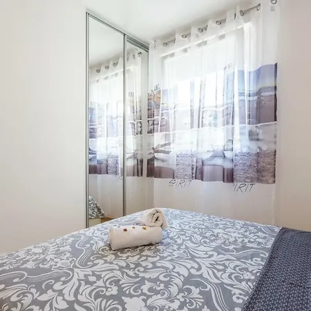 Apartment Luka *